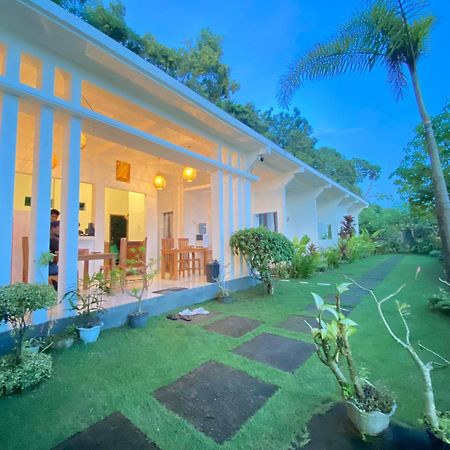 The Hill View Lombok Hotel Kuta  Екстериор снимка