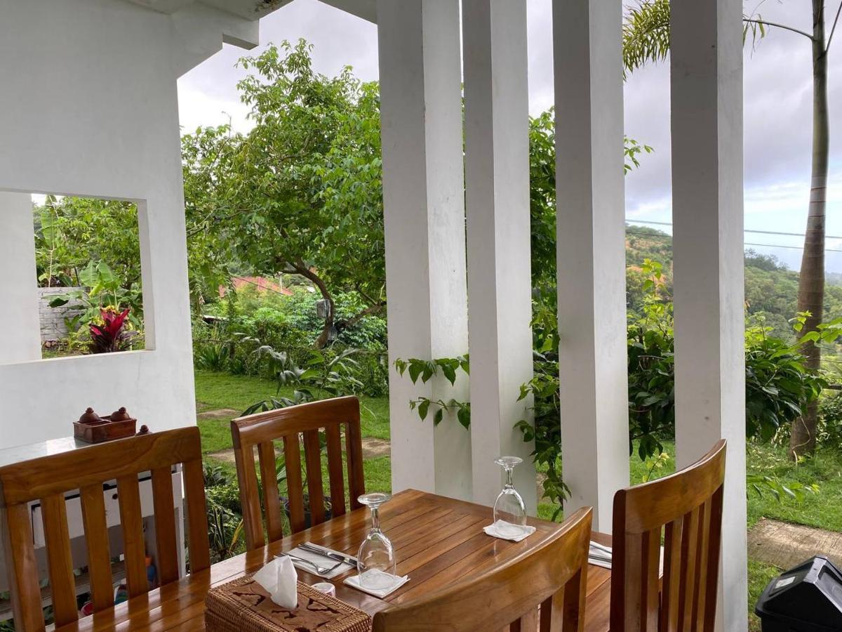 The Hill View Lombok Hotel Kuta  Екстериор снимка