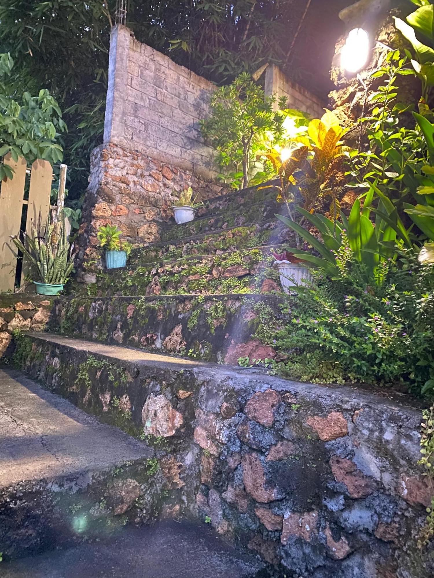 The Hill View Lombok Hotel Kuta  Екстериор снимка